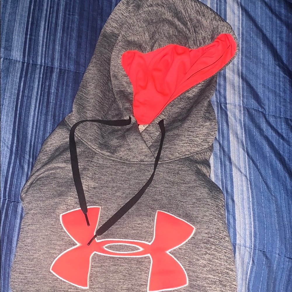 UnderArmor Storm hoodie (women)